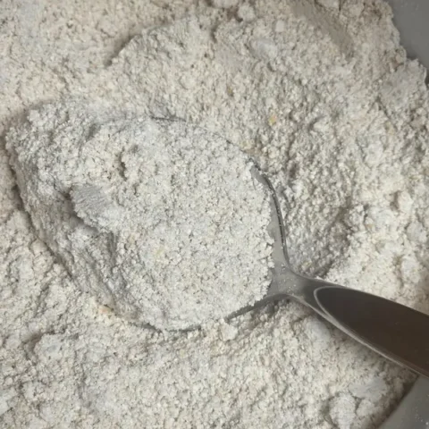 DIY Homemade Oat Flour that's Easy to Make